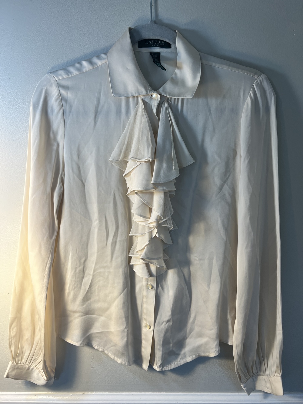 Lauren Ralph Lauren Women's Blouse Cream Size P/M 100% Silk Ruffle Front Vintage